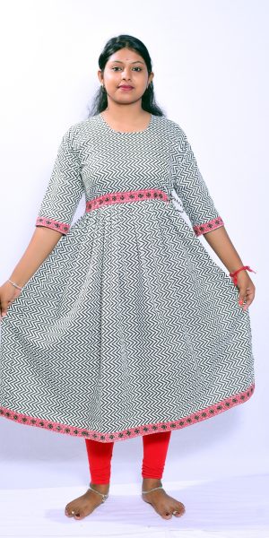 Designer Ethnic Kurti for Women- White & Black
